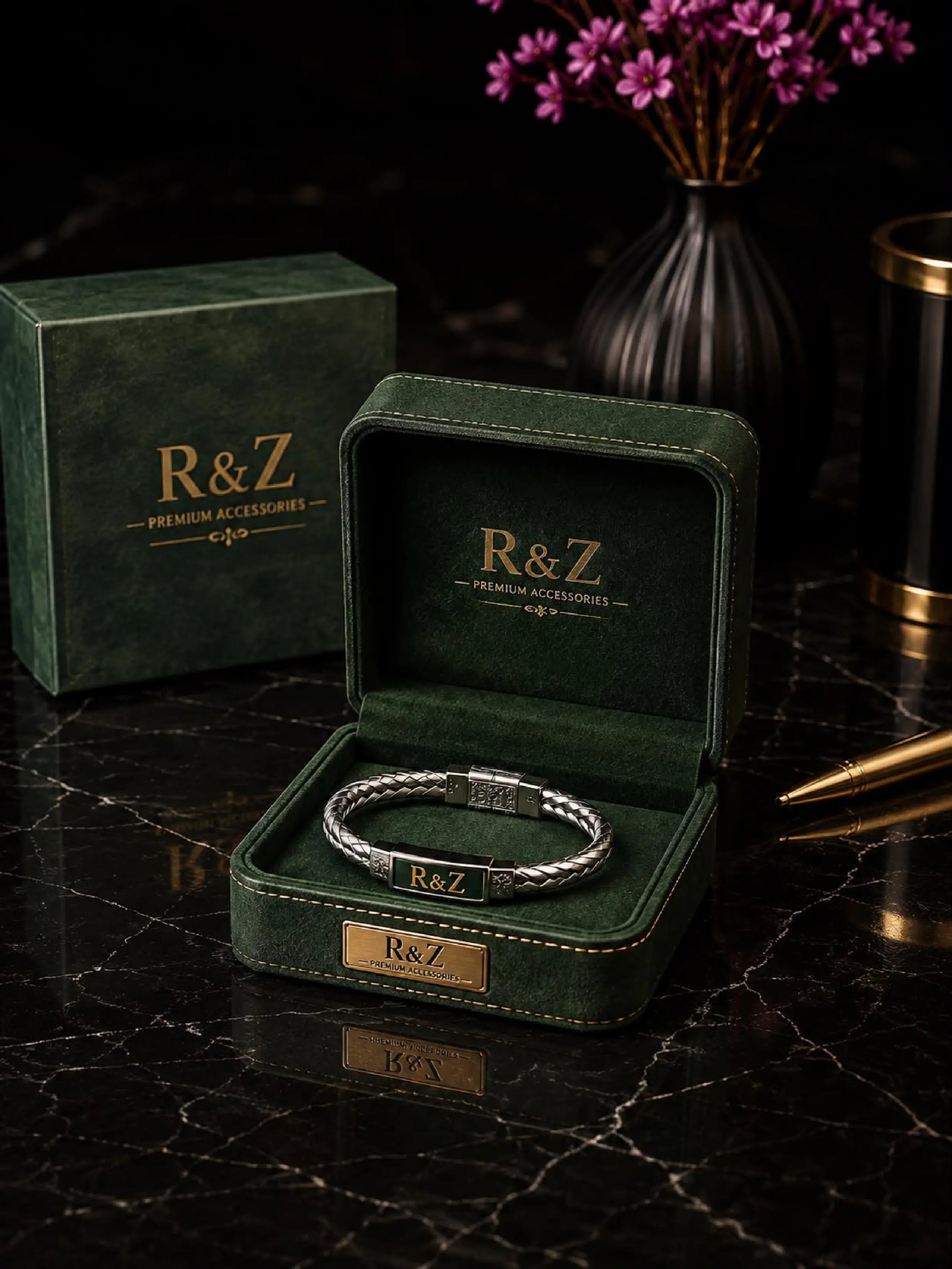 Featured  Accessories