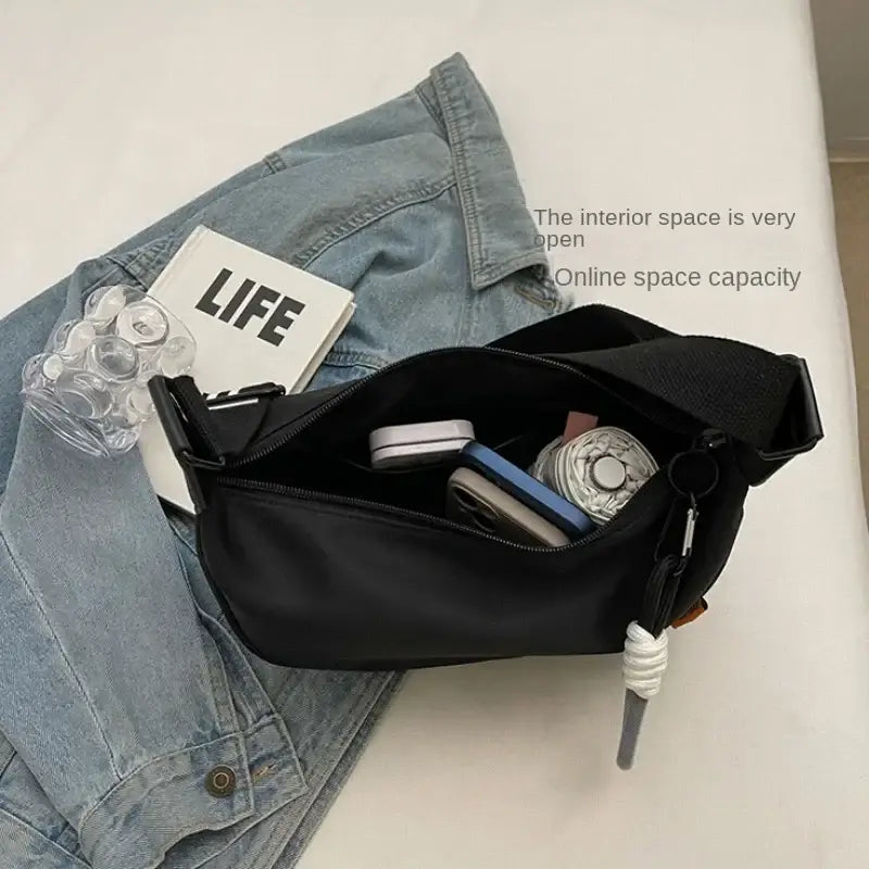2026 New Fashion Crossbody Bag Simple Wide Shoulder Strap Design Single Shoulder Bag Original Style Commuting Dumpling