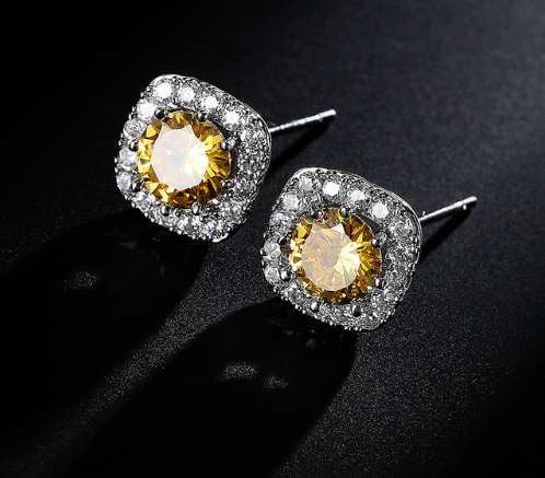 R&z - Korean Style Classic Fashion Stud Earrings