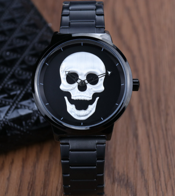 R&z - Skull Watch with Sport Steel Strap