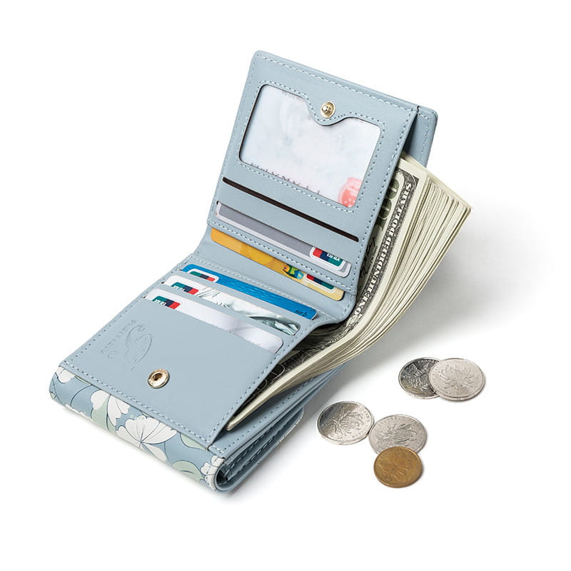 Cute Minimalist Women’s Wallet - Compact Stylish Design