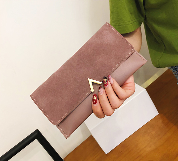 Multi-Slot Long Wallet