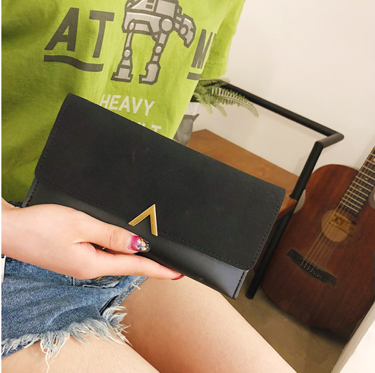 Multi-Slot Long Wallet