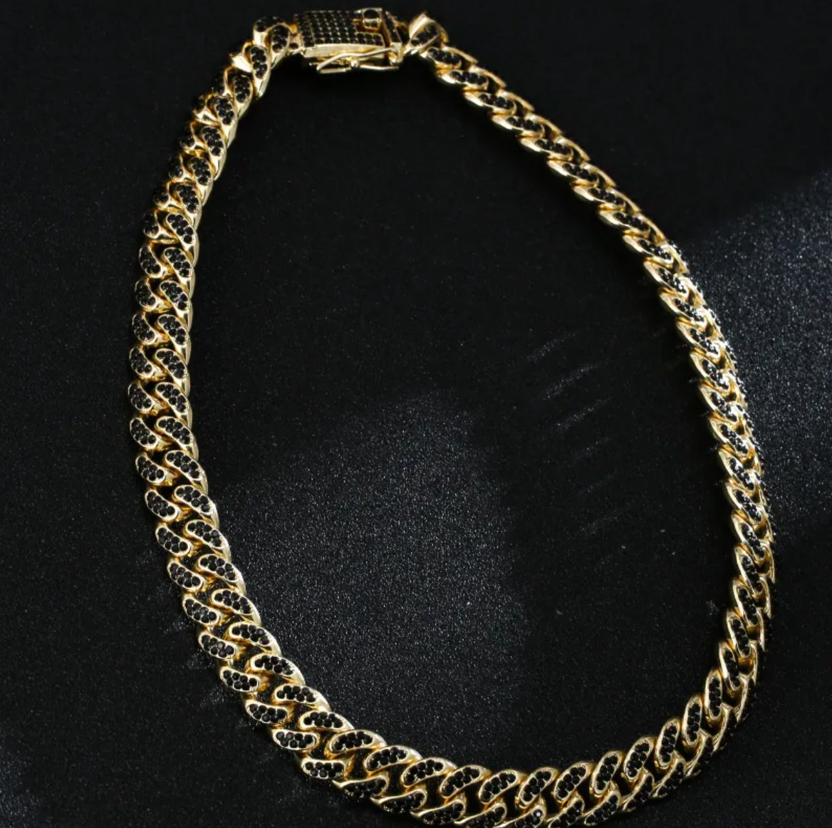 Full Diamond Inlaid Necklace - Trendy Statement Piece