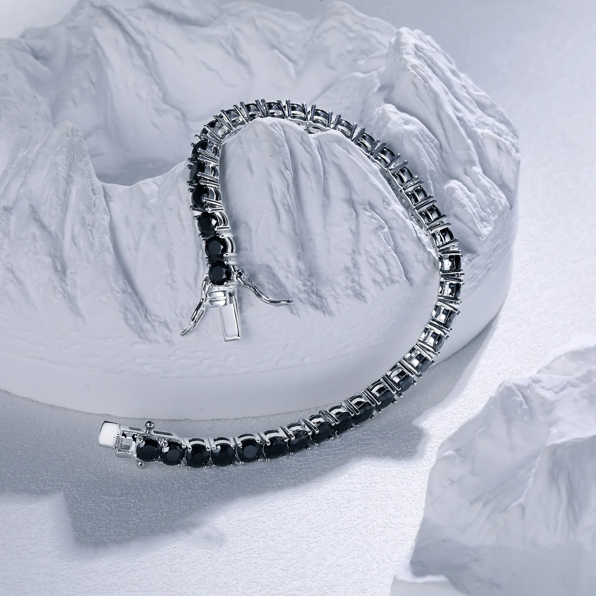 EUREKA 2025 New Design 4mm Inlaid Waterproof Tarnish Free Jewelry Copper Zircon Black Diamond Tennis Bracelet