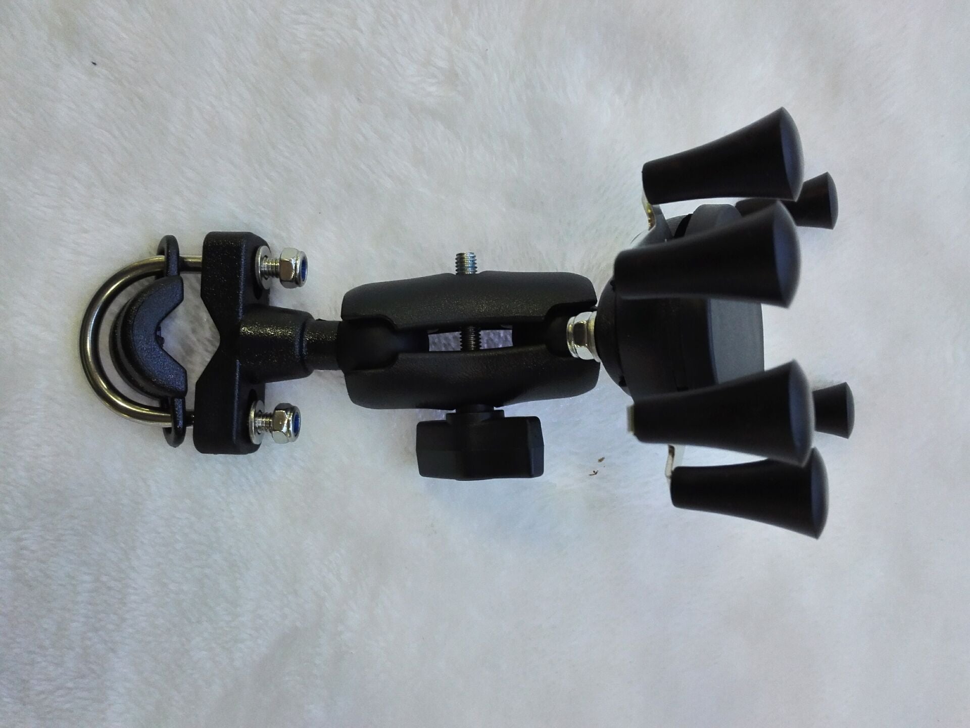 R&z - Theft Phone Holder for Motorcycles & Bikes