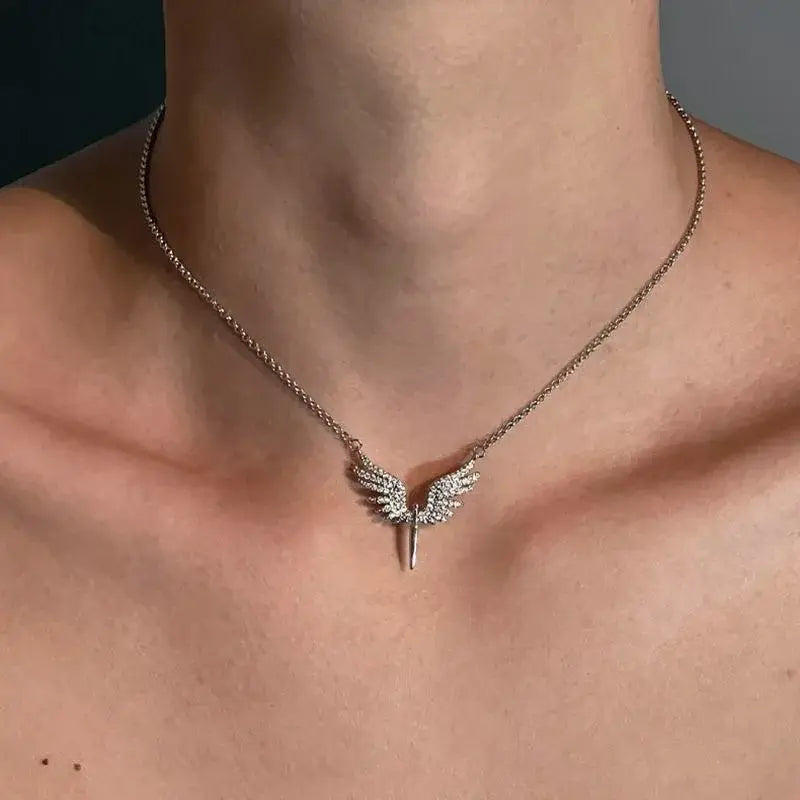 Angel Wings Pendant Necklace for Men Unisex Hip Hop Gothic Punk Clavicle Chain Trendy Classic Gold Silver Neck Jewelry