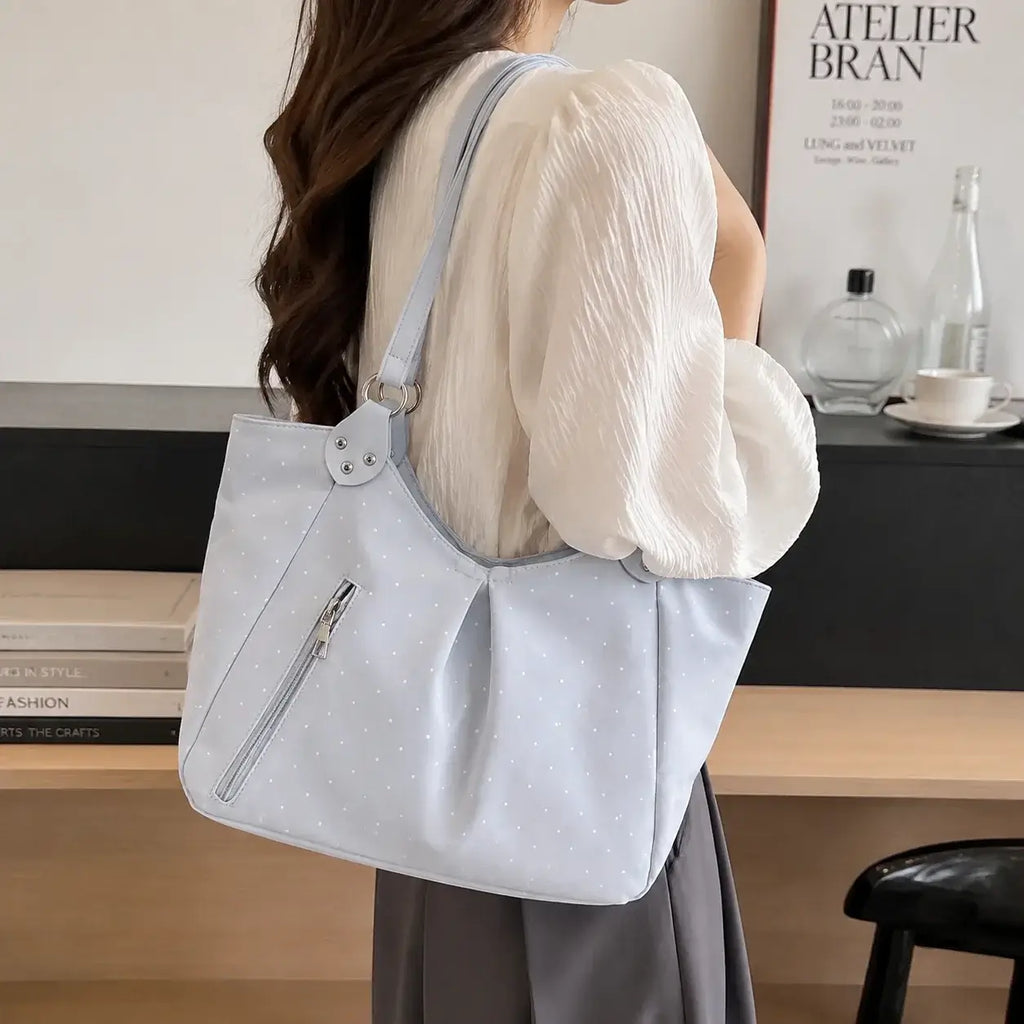 Shoulder 