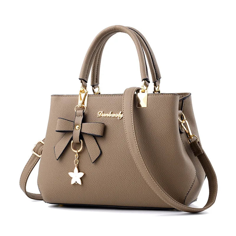 New  Elegant Shoulder Bag for Women Luxury Designer Handbags Female Bags Plum Bowknot Sweet Messenger Crossbody Bag