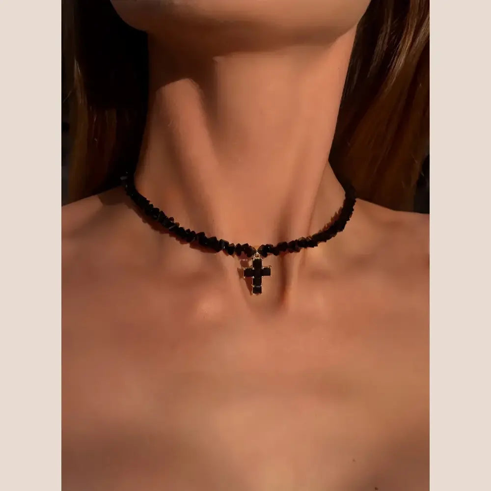 Design Exaggerated Baroque Transparent Crystal Chain With Sexy Zircon Cross Pendant Necklace For Women Wedding Praty