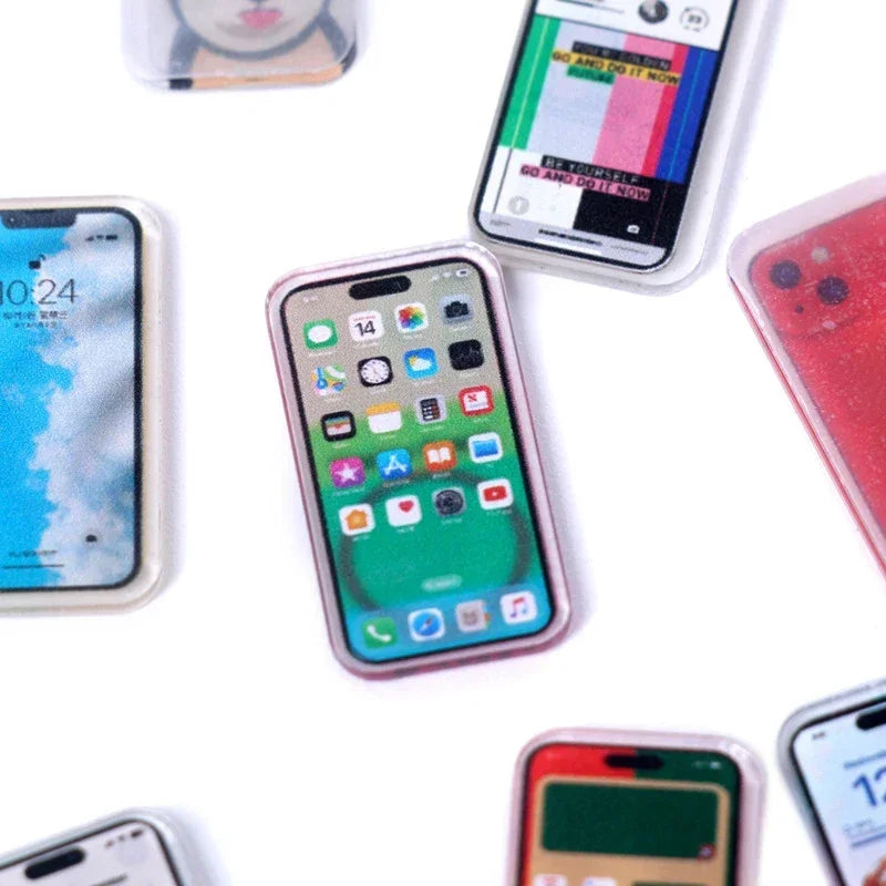 R&z -  Mobile Phone Fashionable and compact Simulation Smartphone Model Kids