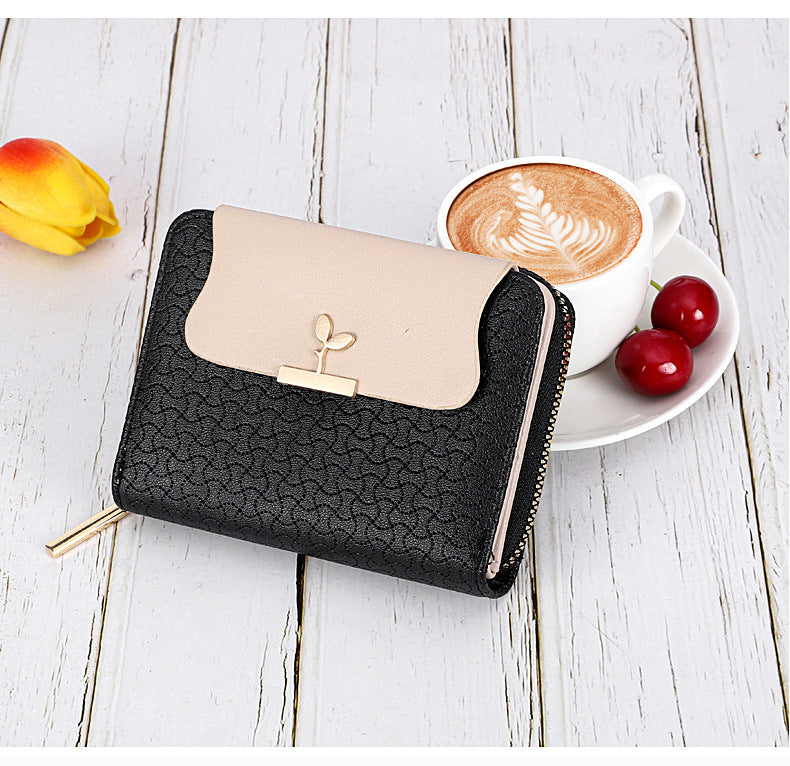 Women's Short Wallet with Multiple Card Slots