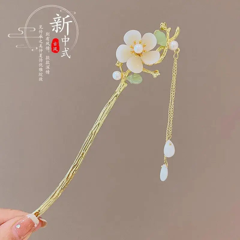 Elegant Chinese Style Hair Clip Tassel Hair Stick Traditional Floral Design Hairstyle Accessory Women Jewelry Hairpin