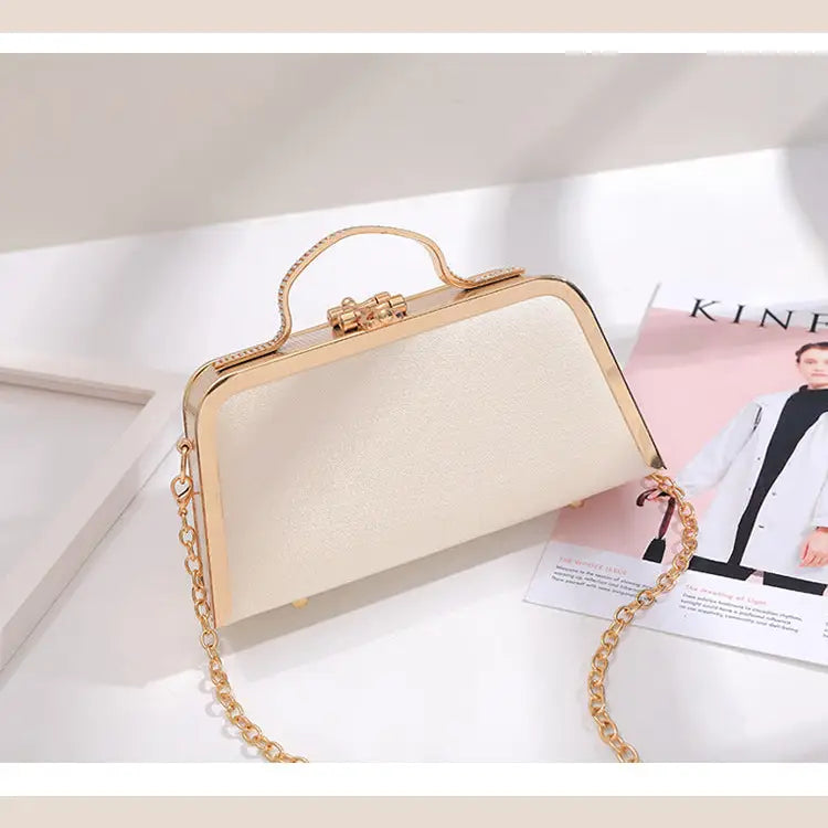 Elegant Floral Chain Shoulder Evening Clutch Bag for Women