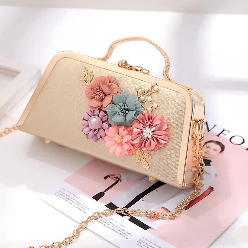 Elegant Floral Chain Shoulder Evening Clutch Bag for Women - Gold