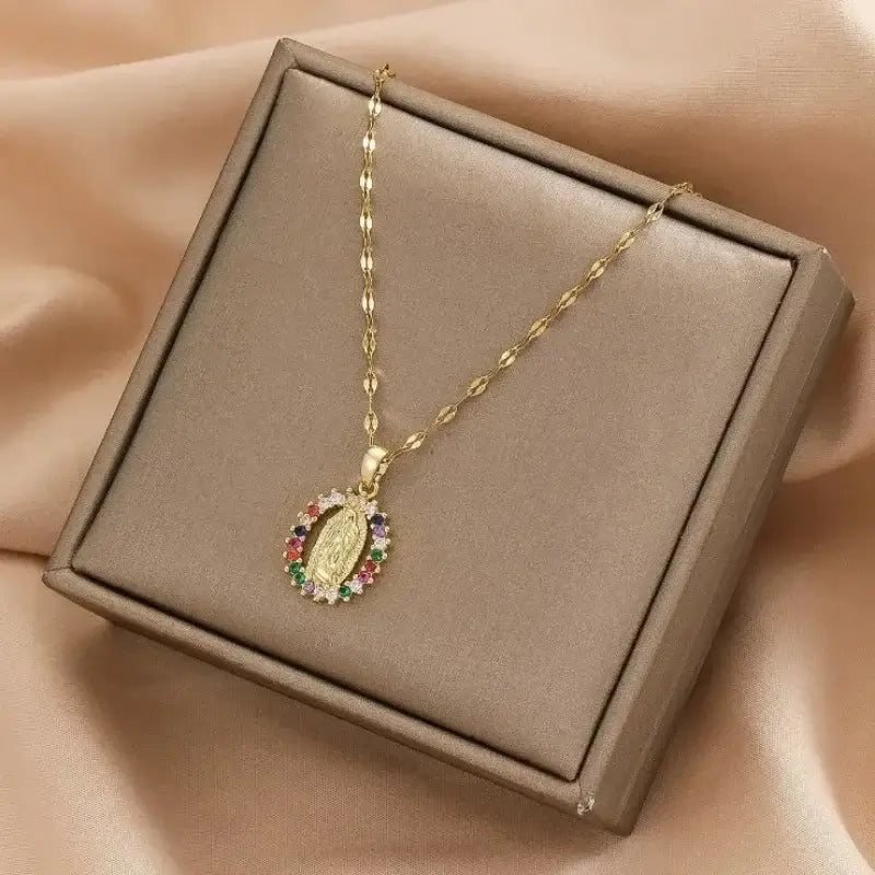 European and American Fashion and Gorgeous Women’s All Sky Star Micro Inlaid Colorful Zircon Virgin Mary Hollow