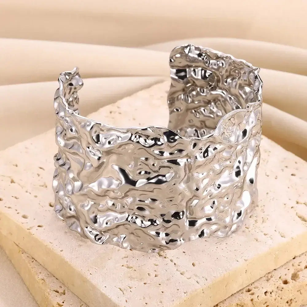 Exquisite Classic Bump Pattern Openning Bangles Bracelet For Women Cuff Bracelet Gold Color Stainless Steel Hand