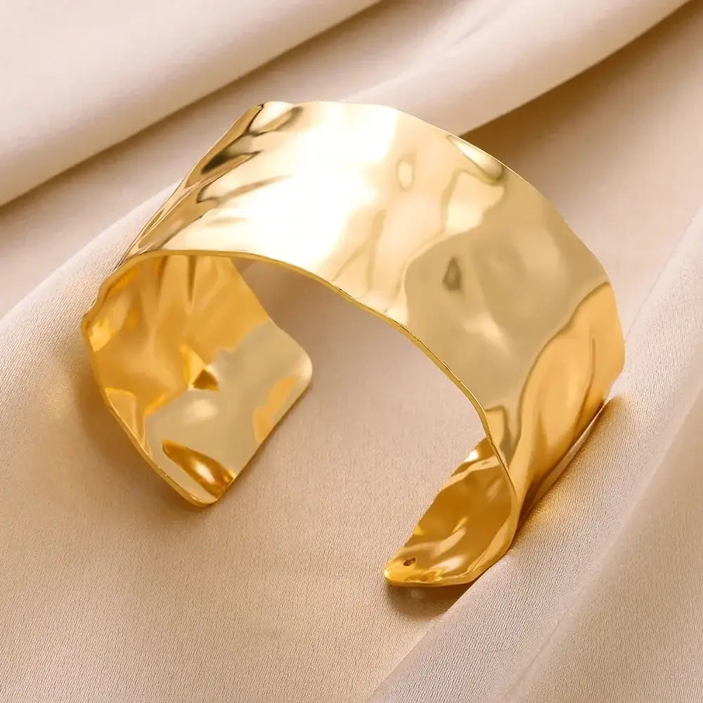 Exquisite Classic Bump Pattern Openning Bangles Bracelet For Women Cuff Bracelet Gold Color Stainless Steel Hand