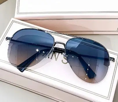 Sunglasses Image 4