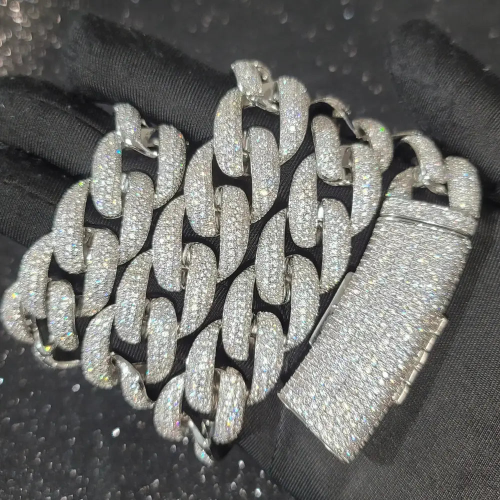 Fashion Miami Cuban Chain Iced Out 15MM Moon Necklace Full Pave Diamonds Long Buckle Necklace Hip Hop Jewelry Necklaces