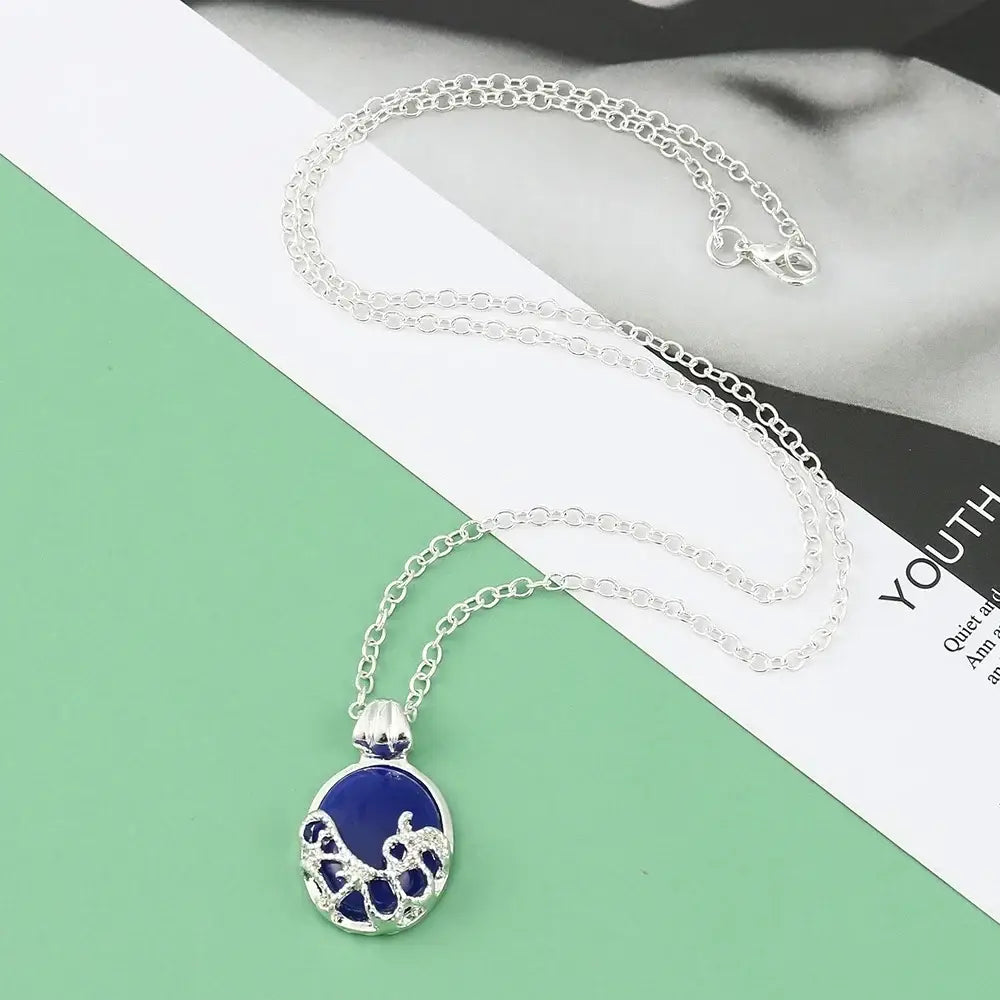 Fashion Movie The Vampire Diaries Necklace Vintage Katherine Blue Stone Choker Pendant for Women Cosplay Charm Jewelry
