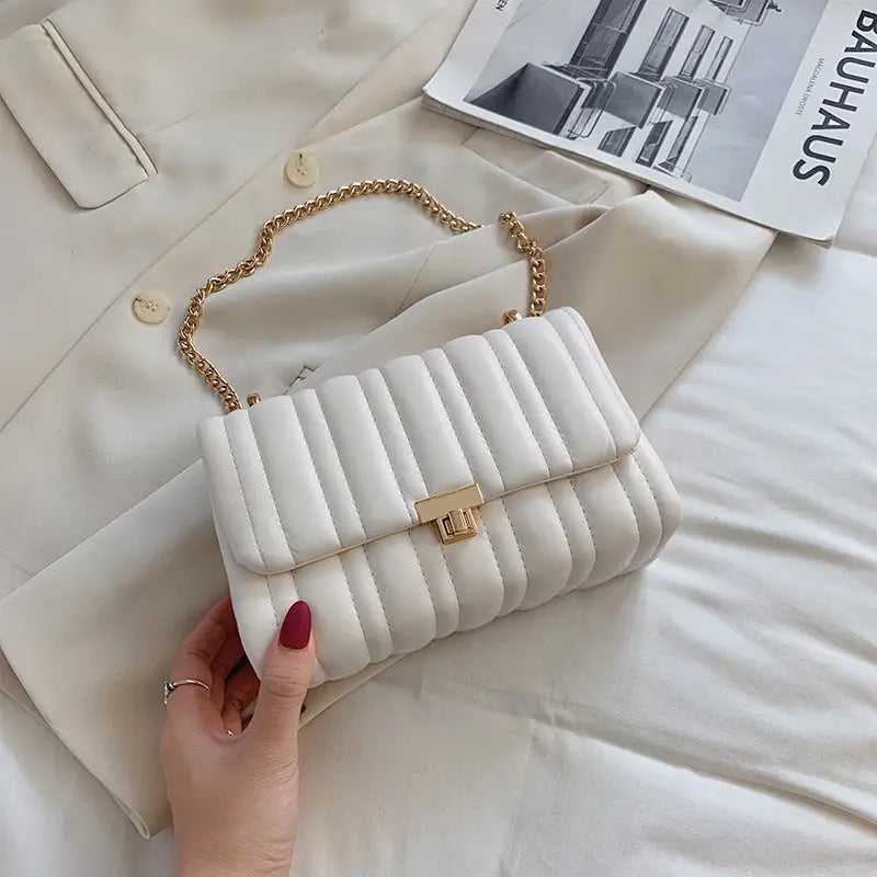 Fashionable Chain Crossbody Bag for Women - White