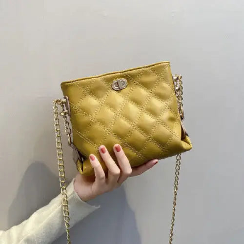 Fashionable Women’s Shoulder Chain Bag for Summer 2020 - Yellow