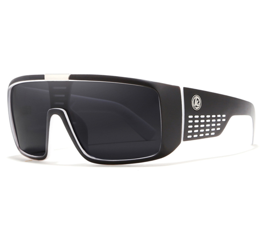 R&z - Polarized Sunglasses with Square Frame Design