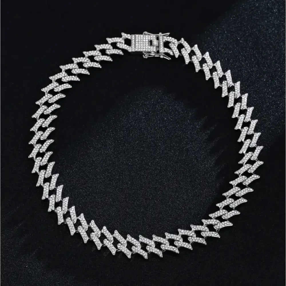 Full Diamond Inlaid Necklace - Trendy Statement Piece - 287 Silver