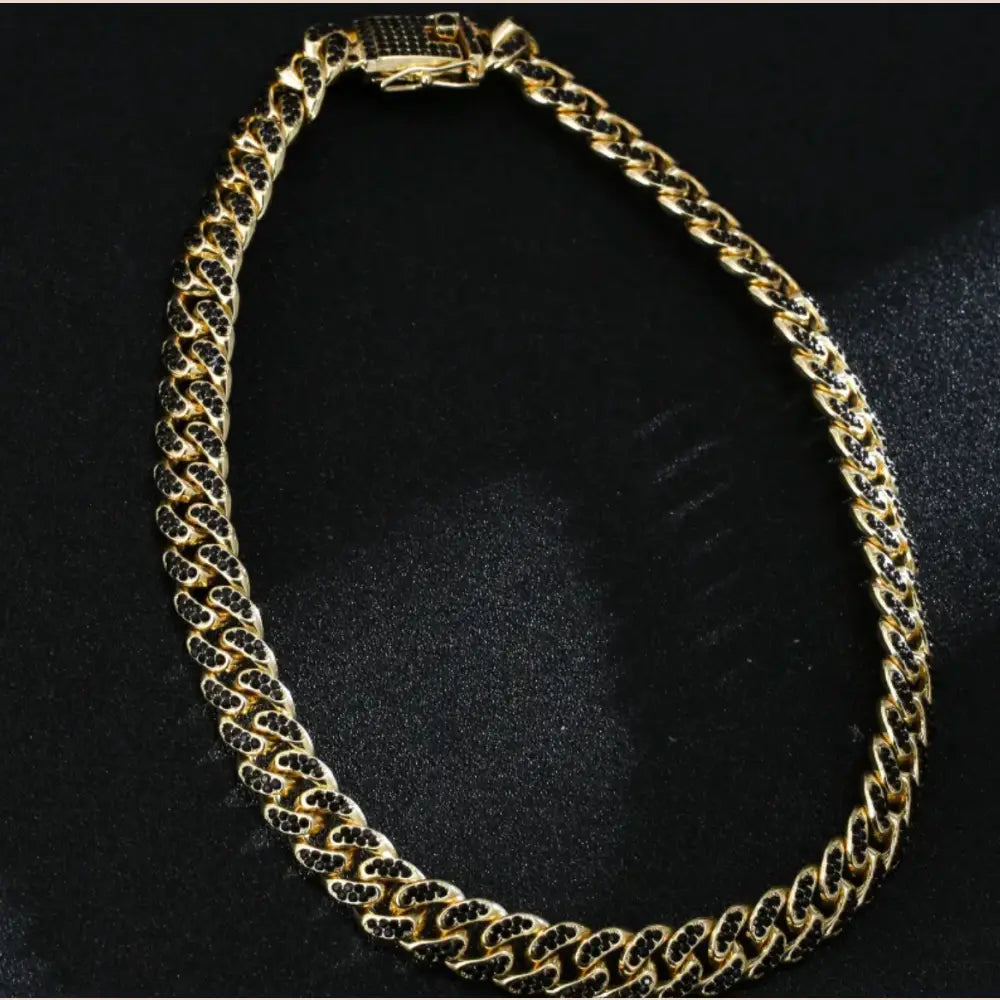 Full Diamond Inlaid Necklace - Trendy Statement Piece - 304 Gold