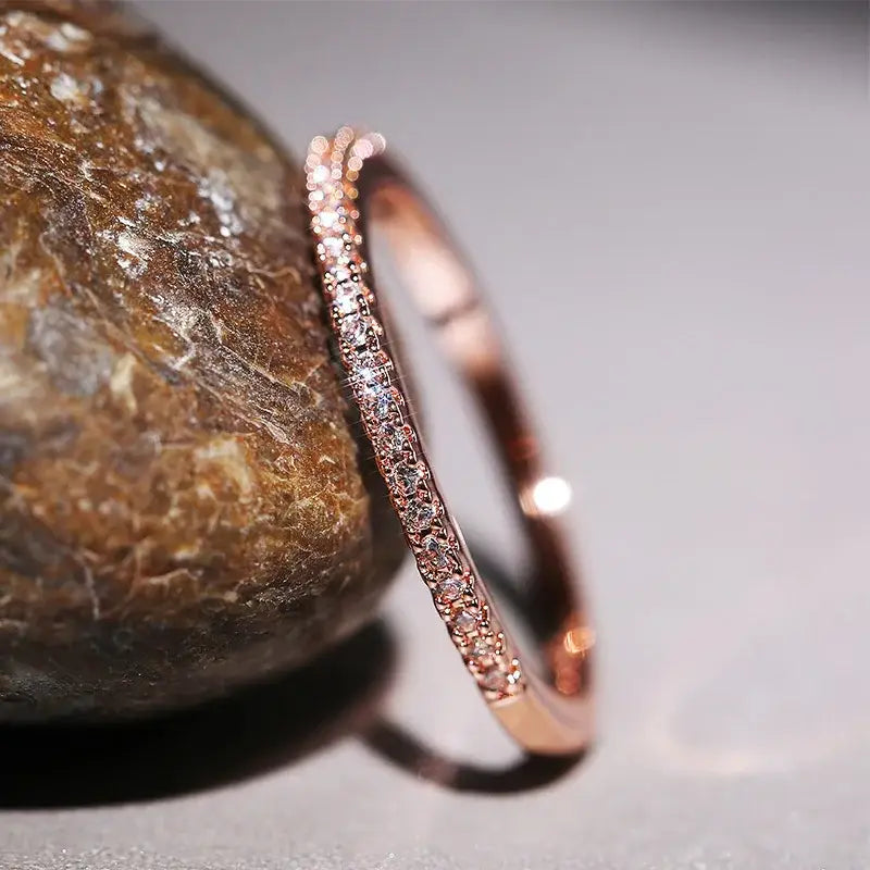 Huitan 3 Colors Simple Band Women Rings Shiny Cubic Zirconia Delicate Anniversary Gift Accessories Hot Sale Fashion