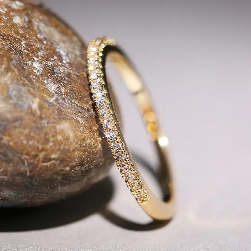 Huitan 3 Colors Simple Band Women Rings Shiny Cubic Zirconia Delicate Anniversary Gift Accessories Hot Sale Fashion