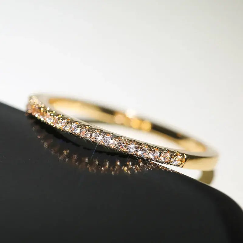 Huitan 3 Colors Simple Band Women Rings Shiny Cubic Zirconia Delicate Anniversary Gift Accessories Hot Sale Fashion