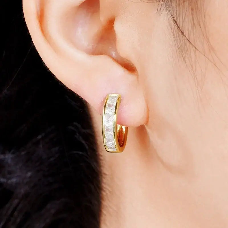 Huitan Classic Design Women Hoop Earrings Full with Princess Square CZ Simple and Elegant Female Accessories Versatile