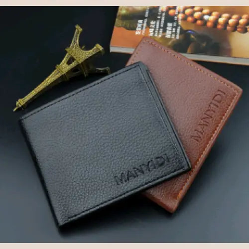 Men’s Short Wallet - Stylish Crocodile Texture Leather