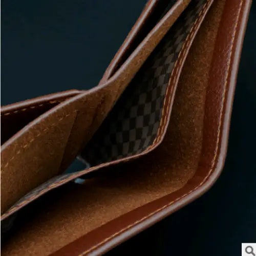 Men’s Short Wallet - Stylish Crocodile Texture Leather