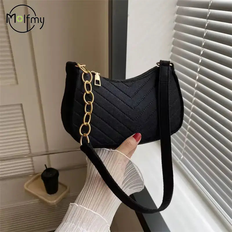 Mini Shoulder Bags for Women Fashion Felt Women’s Bag Design Advanced Underarm Handbags Beautiful Purses Crescent