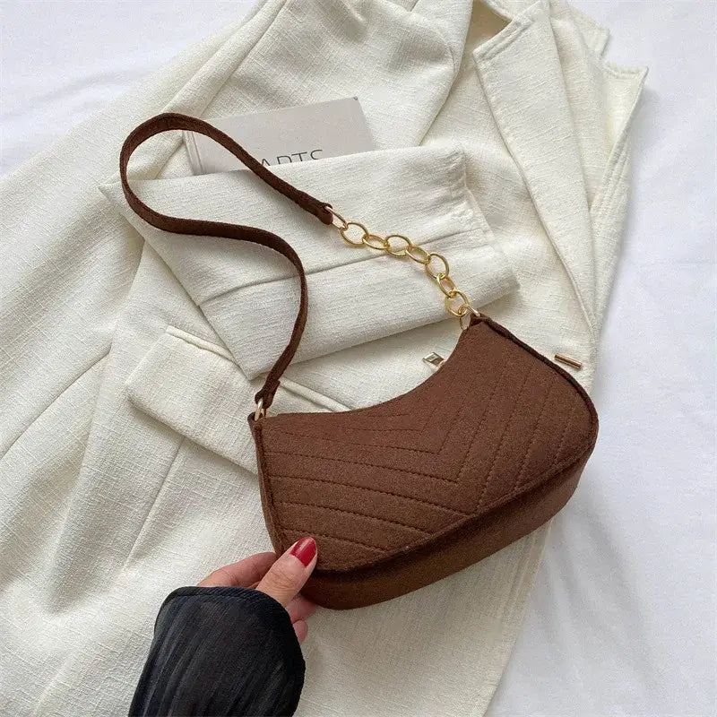Mini Shoulder Bags for Women Fashion Felt Women’s Bag Design Advanced Underarm Handbags Beautiful Purses Crescent