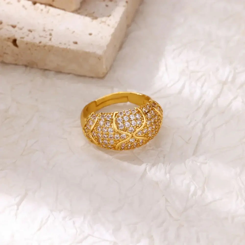 Multiple Stars Zirconia Designer Gold Color Cupid Heart Opening Ring Women Stackable Ring Engagement Party Jewelry