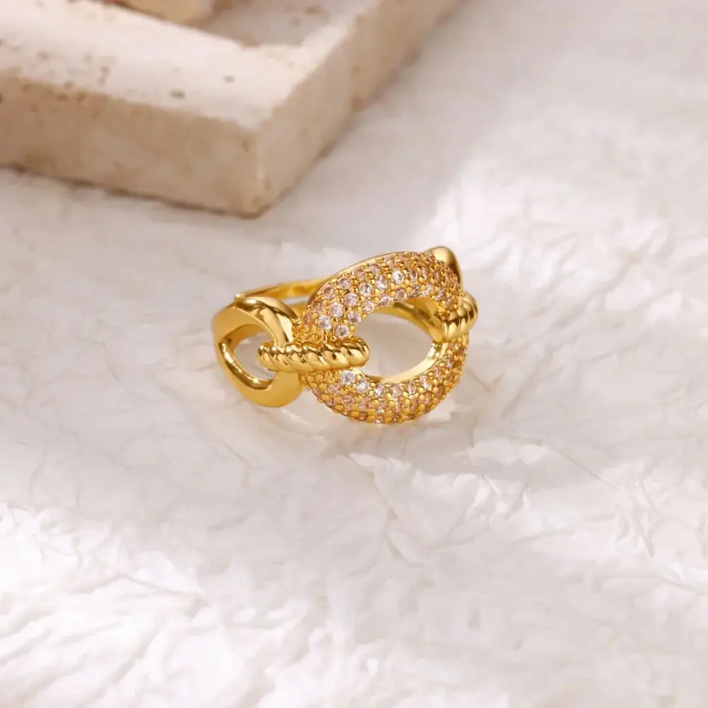 Multiple Stars Zirconia Designer Gold Color Cupid Heart Opening Ring Women Stackable Ring Engagement Party Jewelry