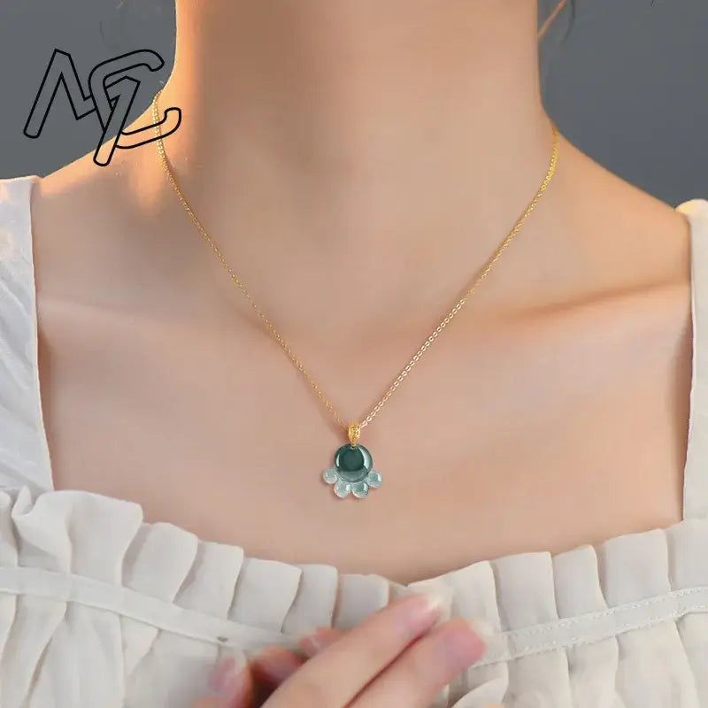 Natural Real Emerald Blue Water Jade Cat’s Paw Pendant Necklace Carved Jadeite Jewelry Fashion Amulet Gifts Certificate