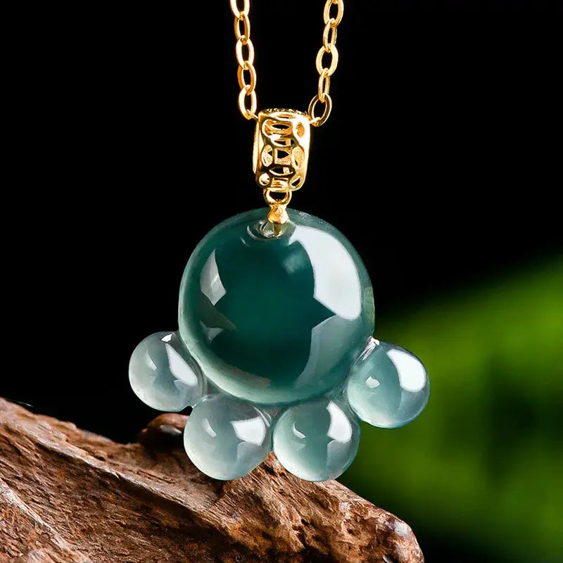 Natural Real Emerald Blue Water Jade Cat’s Paw Pendant Necklace Carved Jadeite Jewelry Fashion Amulet Gifts Certificate