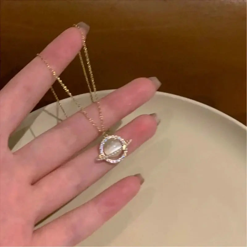 New Wine Red Cherry Gold Color Pendant Necklace For Women Personality Fashion Necklace Wedding Jewelry Birthday Gifts