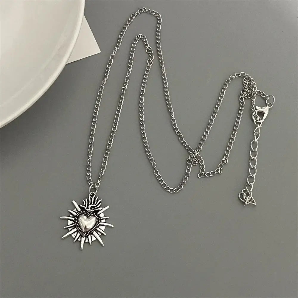 Punk Rock Red Black Heart Pendant Chain Necklace For Men Women Cool Hip Hop Street Vintage Goth Accessories Trendy