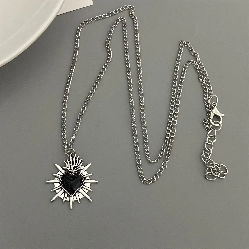 Punk Rock Red Black Heart Pendant Chain Necklace For Men Women Cool Hip Hop Street Vintage Goth Accessories Trendy