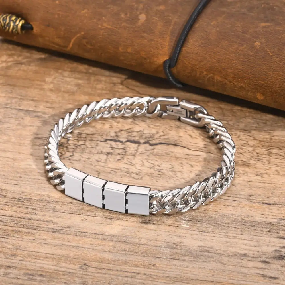 R&Z - Custom NameCuban Iink Bracelte