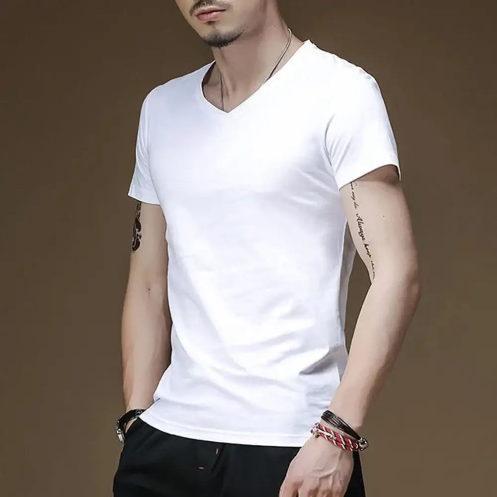 R&z - Signature V-Neck Tee - White / XXXL - Casual Short Sleeve Shirts