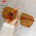 R&z - Spezia Sunglasses for Women (One Piece) - Silver frame gray film