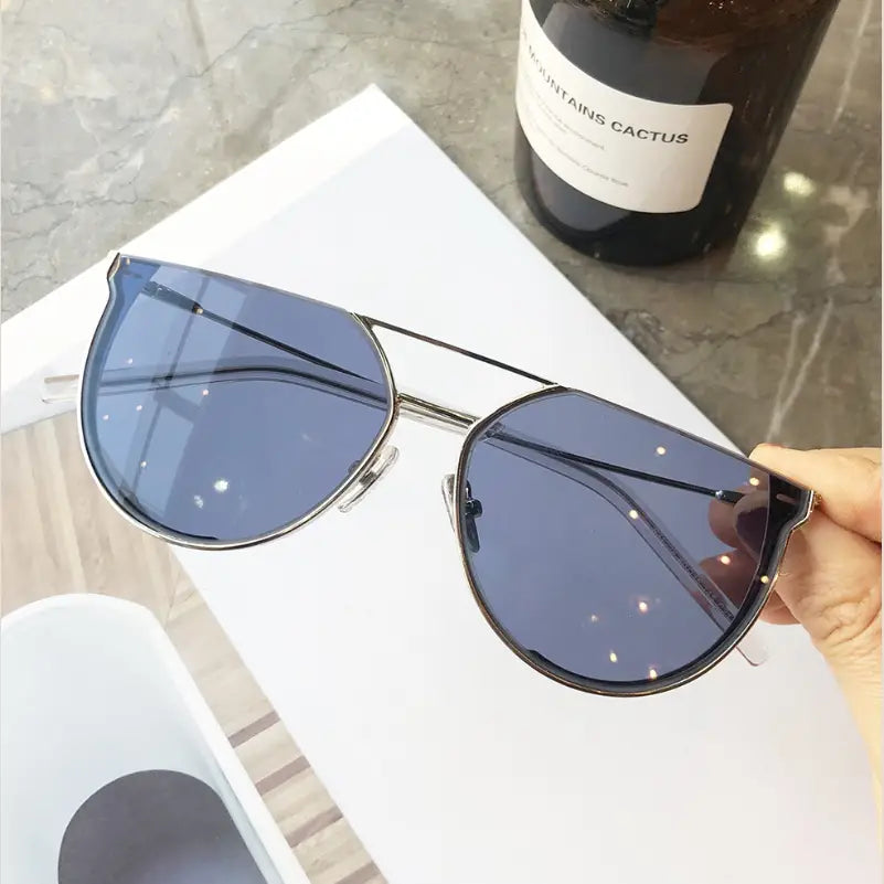 R&z - Sunglasses with Semi-Framed Edge Design - Blue gray