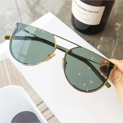 R&amp;z - Sunglasses with Semi-Framed Edge Design - Olive green